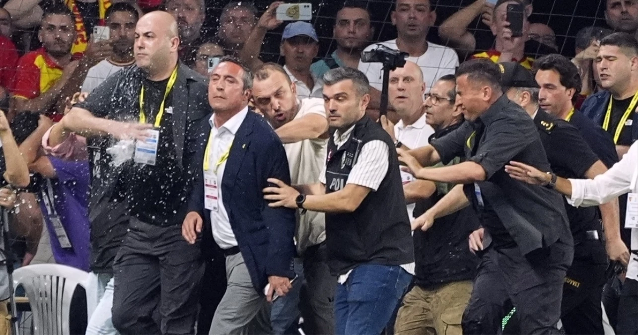 Süper Lig’de Tartışmalı Anlar: Göztepe-Fenerbahçe Maçı ve Fatih Özkan Olayı