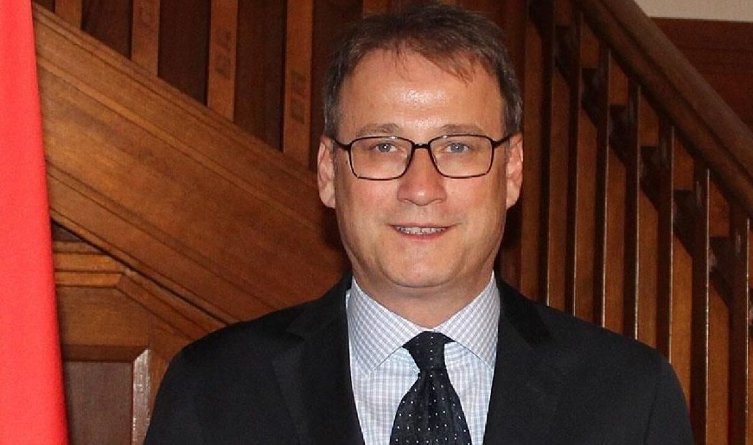 İhsan Saygılı: Sırbistan Büyükelçiliği’ne Yeni Atanan İsim Dışişleri Bakanı Hakan