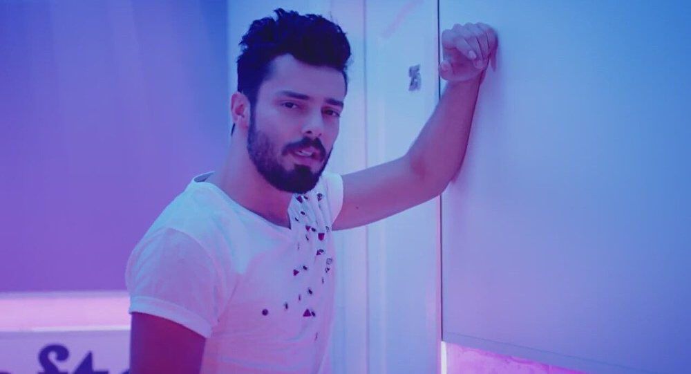 Bulut Duman: Müzik Dünyasının Parlayan Yıldızı Şarkıcı Bulut Duman, son