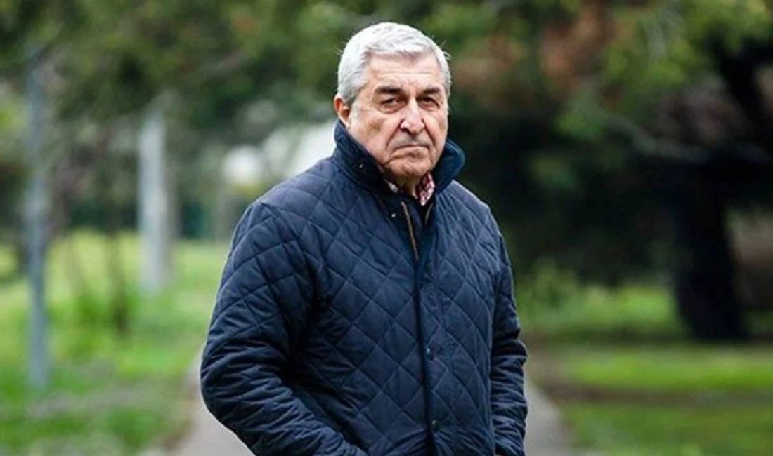 Cihat Tamer: Türk Tiyatrosunun Usta İsimlerinden Biri Cihat Tamer, 24