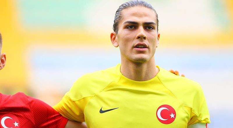 Danla Bilic ve Doğan Alemdar: Bodrum’da Aşk mı, Arkadaşlık mı?