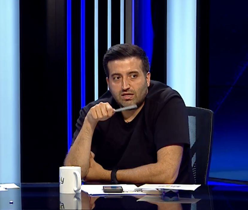 Ertan Süzgün, Galatasaray Transfer Gündemini Değerlendirdi Spor yorumcusu Ertan Süzgün,