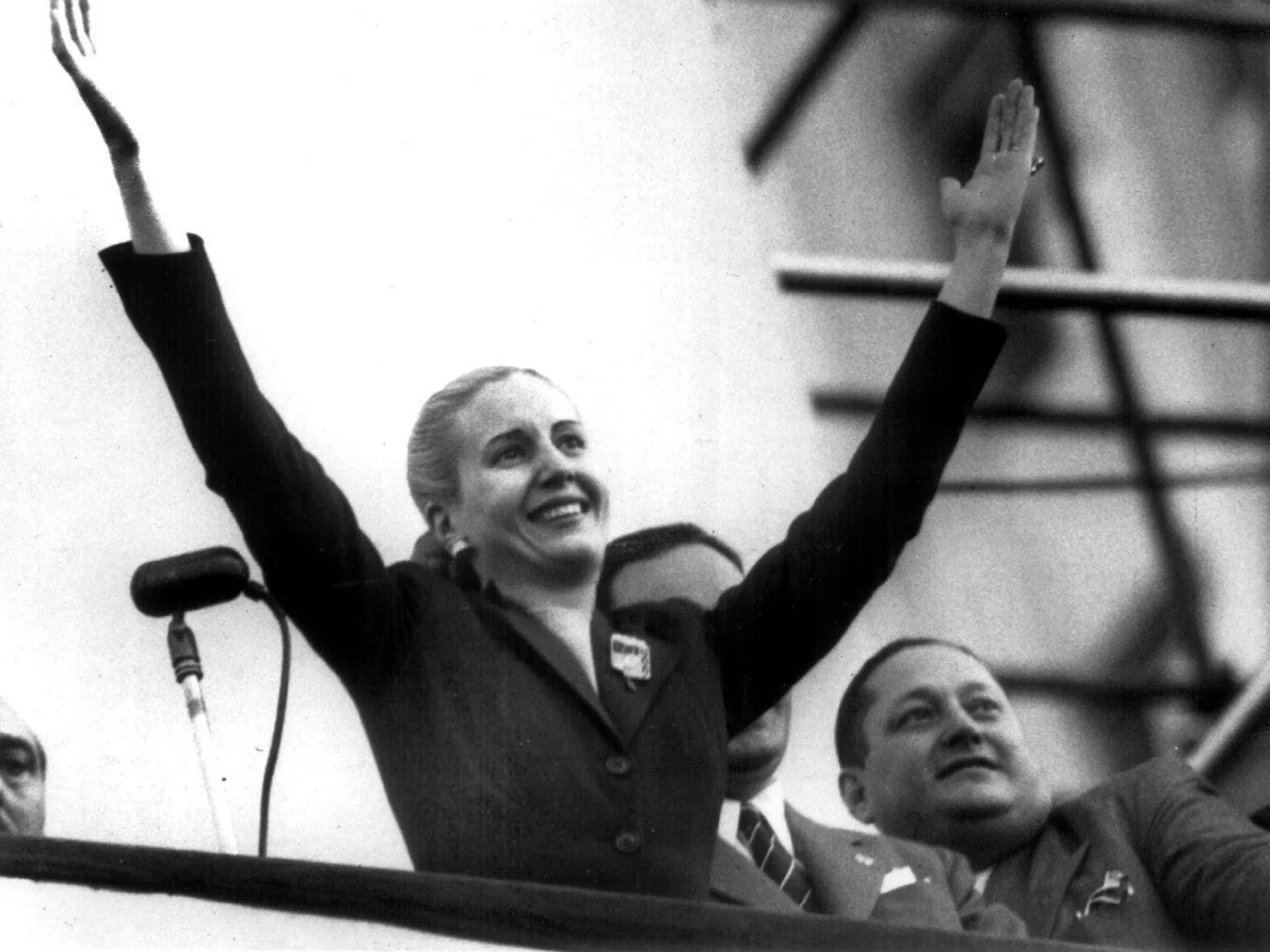Eva Perón: Arjantin’in Unutulmaz Figürü Eva Perón, halk arasında sevgiyle