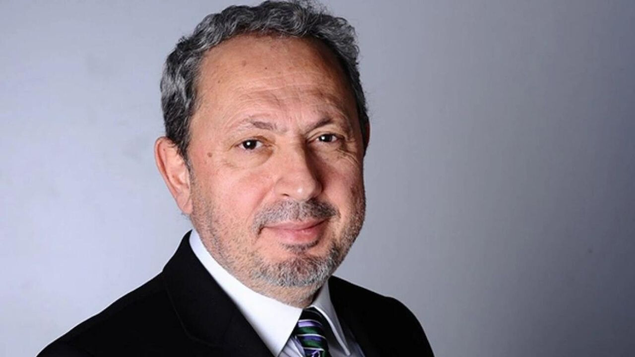 Şeref Oğuz: Dijital Medyanın Öncü İsimlerinden Biri 1970 yılında gazetecilik