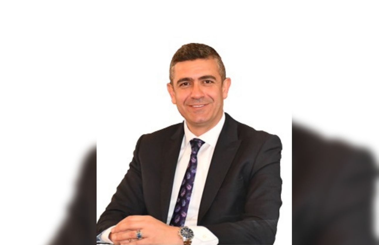 Levent Koç Kimdir? Hayatı ve Kariyeri Üzerine Bir Bakış Levent