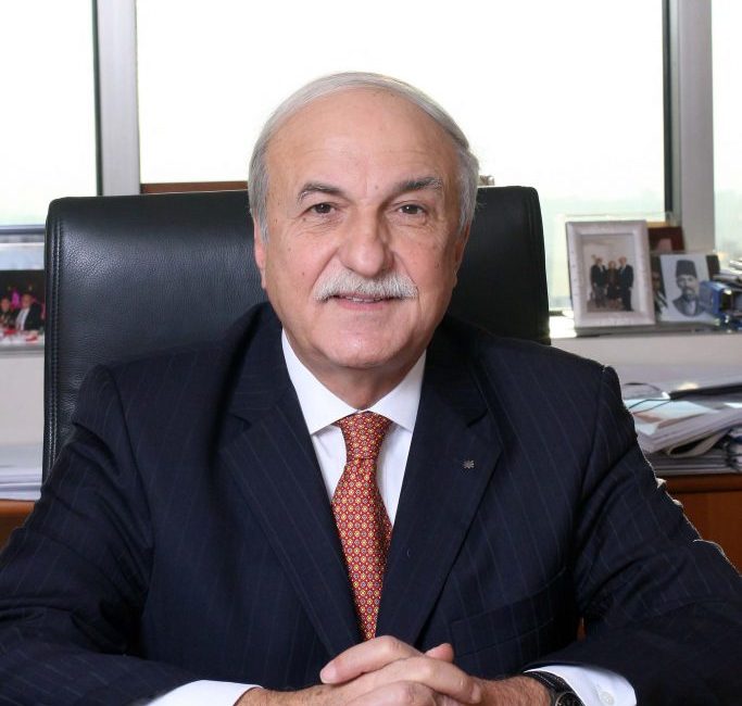 Hüsnü Özyeğin Kimdir? Türkiye’nin Önde Gelen İş İnsanlarından Biri Türkiye’nin
