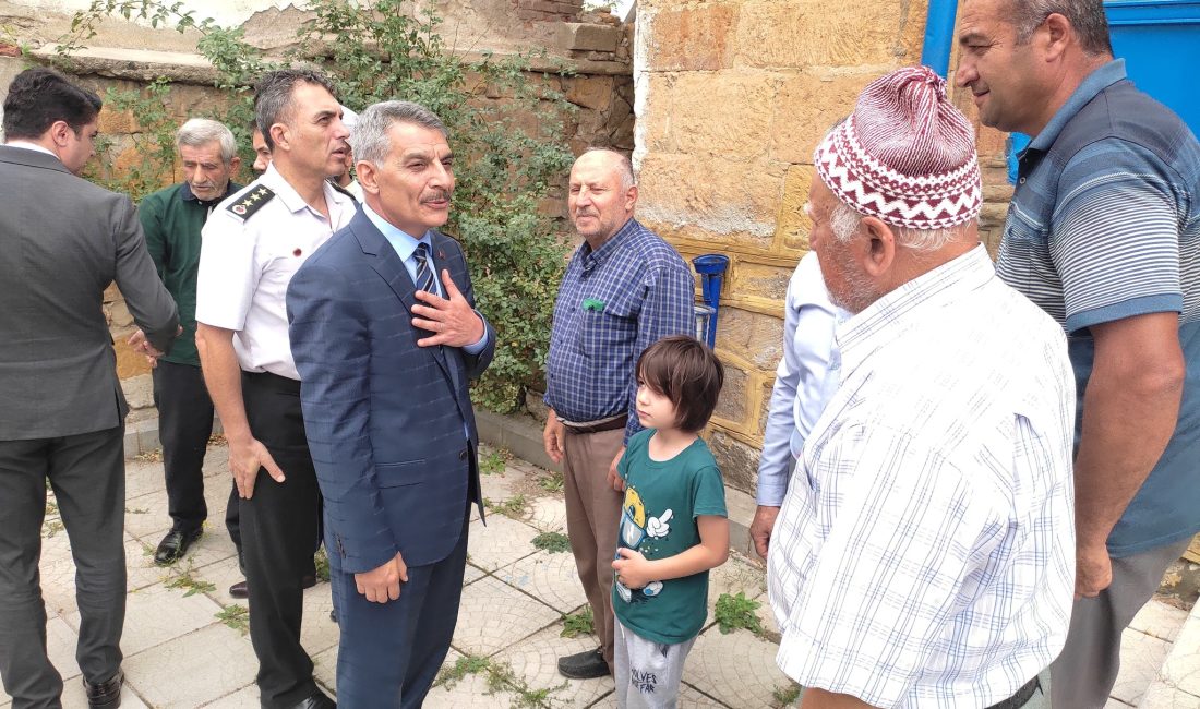 Vali Mehmet Ali Özkan, Develik Camii’nde Cemaati Dinledi Bu hafta
