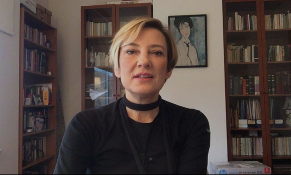 Işın Eliçin: Medya Dünyasının Önemli İsimlerinden Biri Işın Eliçin, Türk