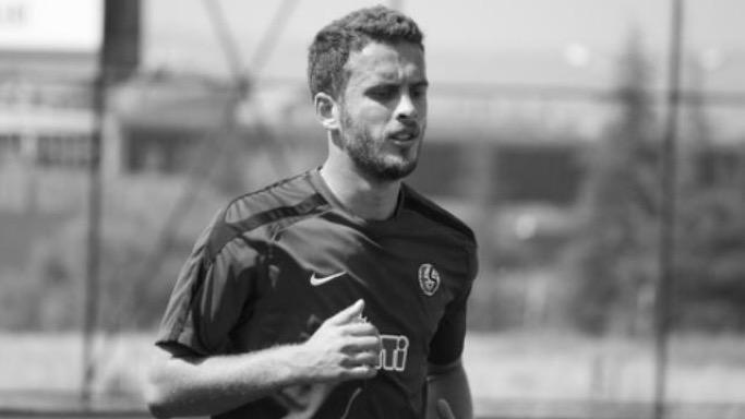 Başlık: Türk Futbolunun Yürek Yakan Kaybı: Ediz Bahtiyaroğlu Tarih: 5
