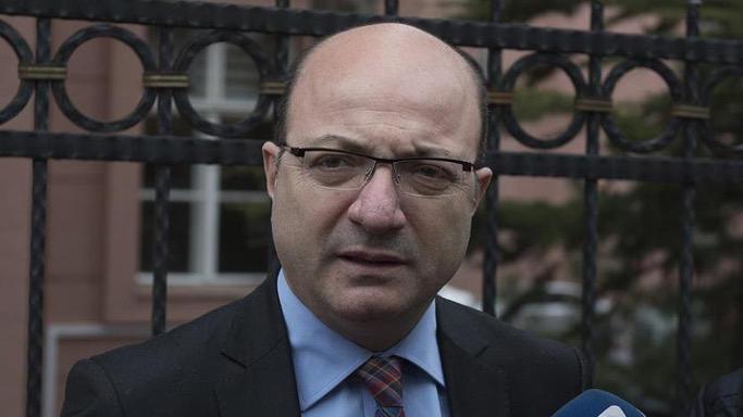 İlhan Cihaner: Hayatı ve Kariyeri Erzincan Savcısı İlhan Cihaner’in hayatı
