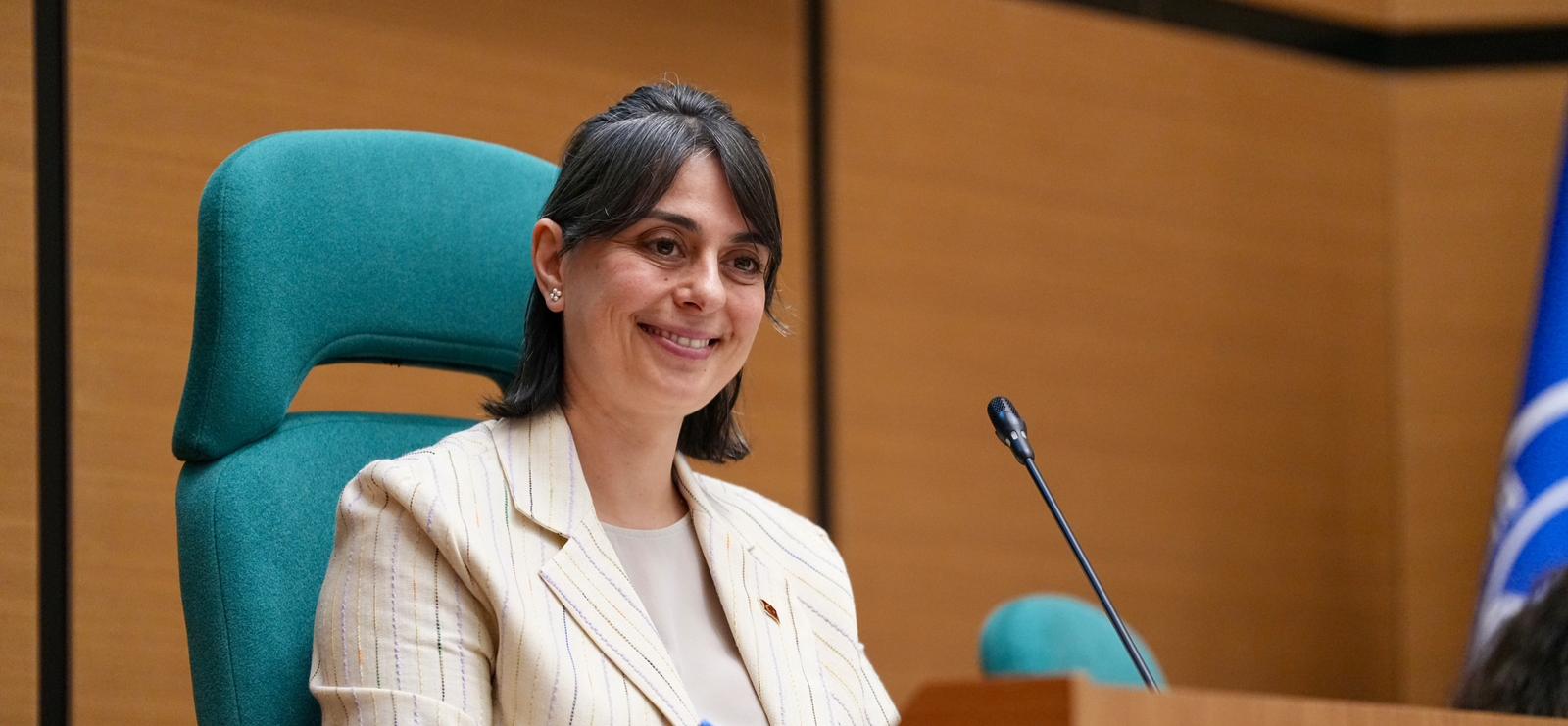 Üsküdar Belediye Başkanı Sinem Dedetaş: Mühendislik ve Siyasi Başarıların Temsilcisi