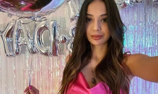 Merve Taşkın: Sosyal Medyanın Cesur Yüzü Sosyal medyada yaptığı paylaşımlar