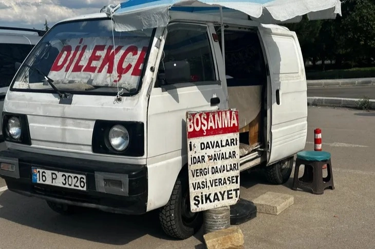 Unutulmaya Yüz Tutmuş Bir Meslek: Arzuhalcilik İnternetin hayatımıza bu denli