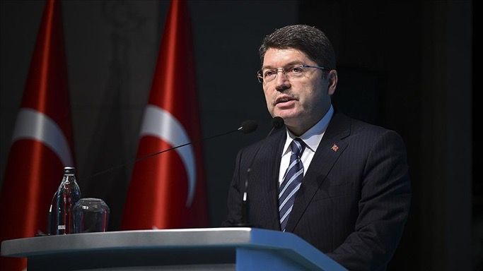 Adalet Bakanı Yılmaz Tunç Kimdir? Adalet Bakanı Yılmaz Tunç, 1